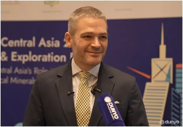 Tимоти Смарт: Ўзбекистонни қайта тикланувчи энергетика ва муҳим минераллар соҳасида асосий ҳамкор деб биламиз