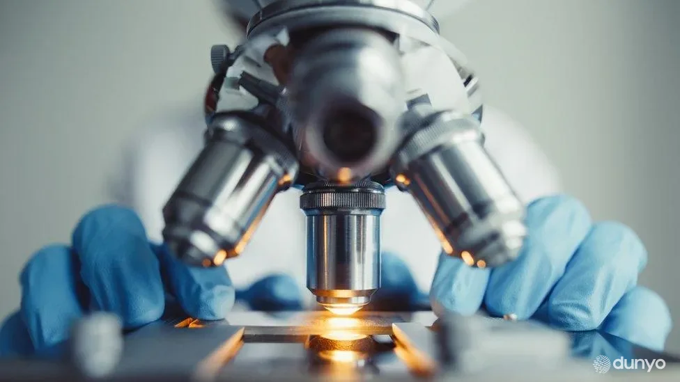 В Великобритании началась работа по созданию искусственной ДНК человека