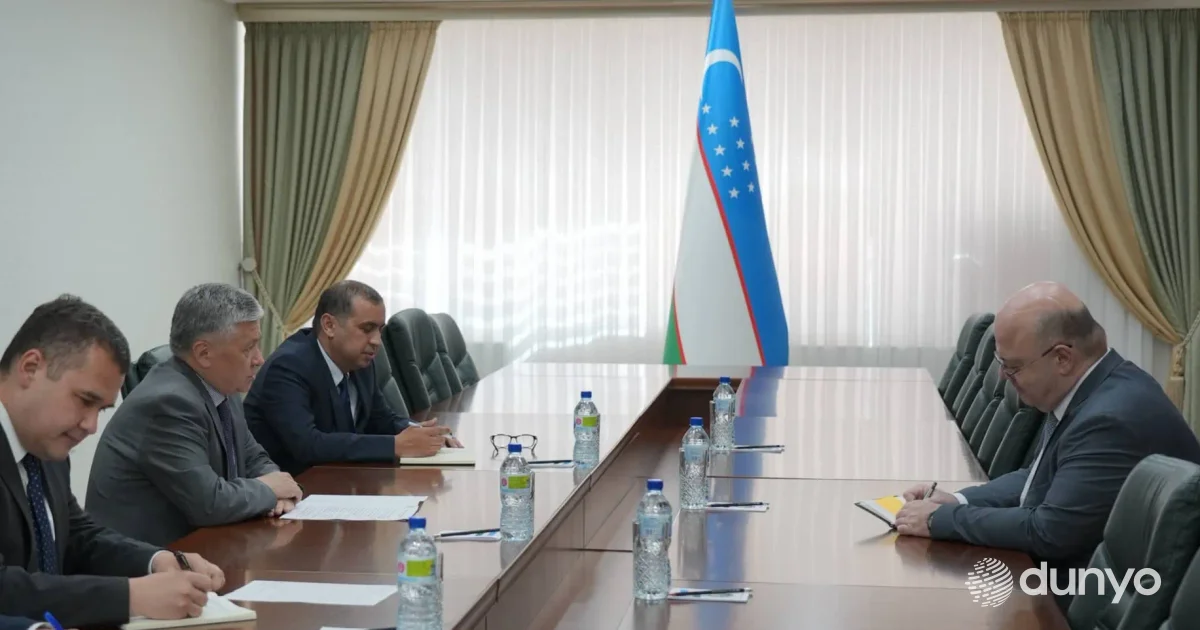 Ўзбекистон ташқи ишлар вазирининг биринчи ўринбосари ва Иордания элчиси бўлажак қўшма тадбирлар жадвали ва ташкилий жиҳатларини муҳокама қилдилар