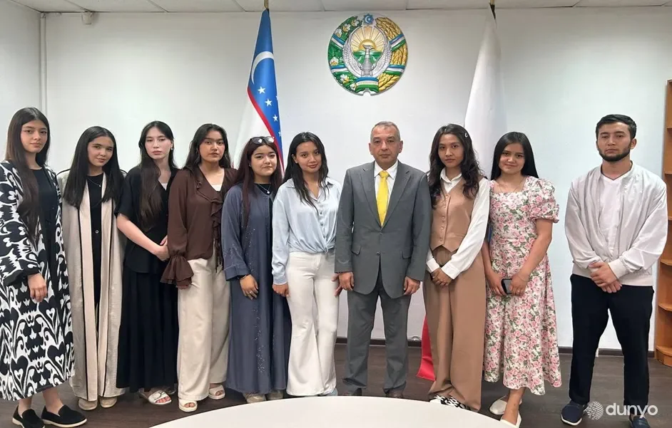 30-iyun – O'zbekistonda Yoshlar kuni bayrami munosabati bilan Novosibirskdagi vatandosh yoshlar bilan uchrashuv tashkil etildi