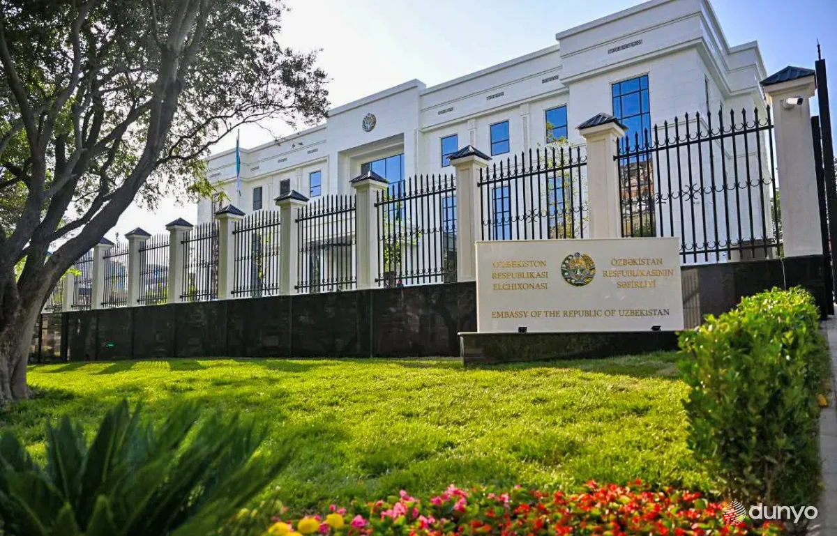 Ўзбекистон ва Озарбайжон Президентлари мамлакатимизнинг Боку шаҳридаги элчихонаси янги биносини очдилар