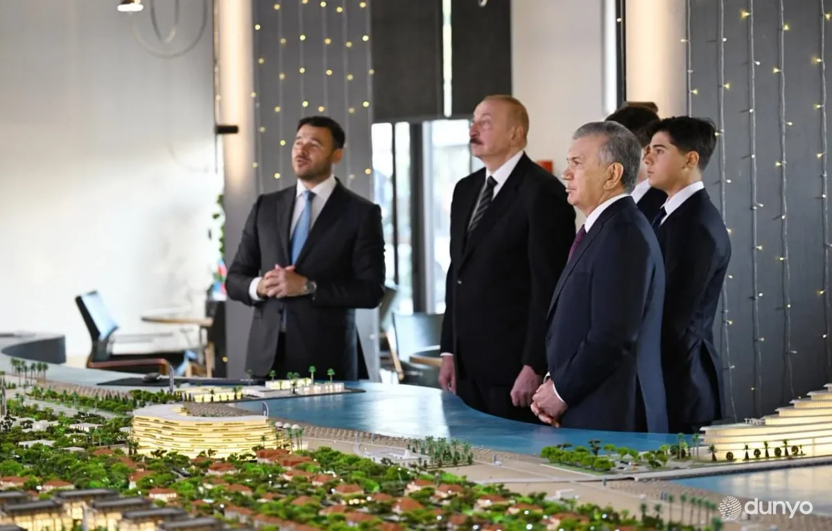 Президент Узбекистана в сопровождении Президента Азербайджана ознакомился с деятельностью курортного комплекса "Sea Breeze"