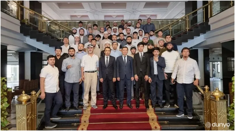 Мисрда таҳсил олаётган ҳамюртларимиз 30 июнь – Ўзбекистонда ёшлар кунини кенг нишонладилар