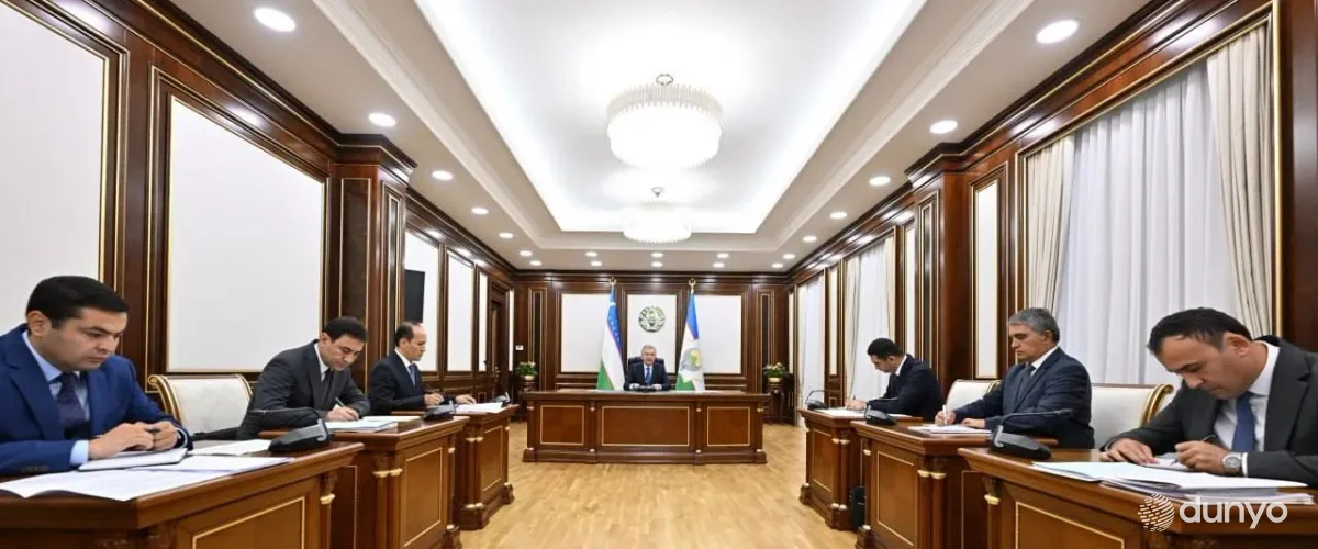 Президент Узбекистана рассмотрел ход реализации реформ в Джизакской области