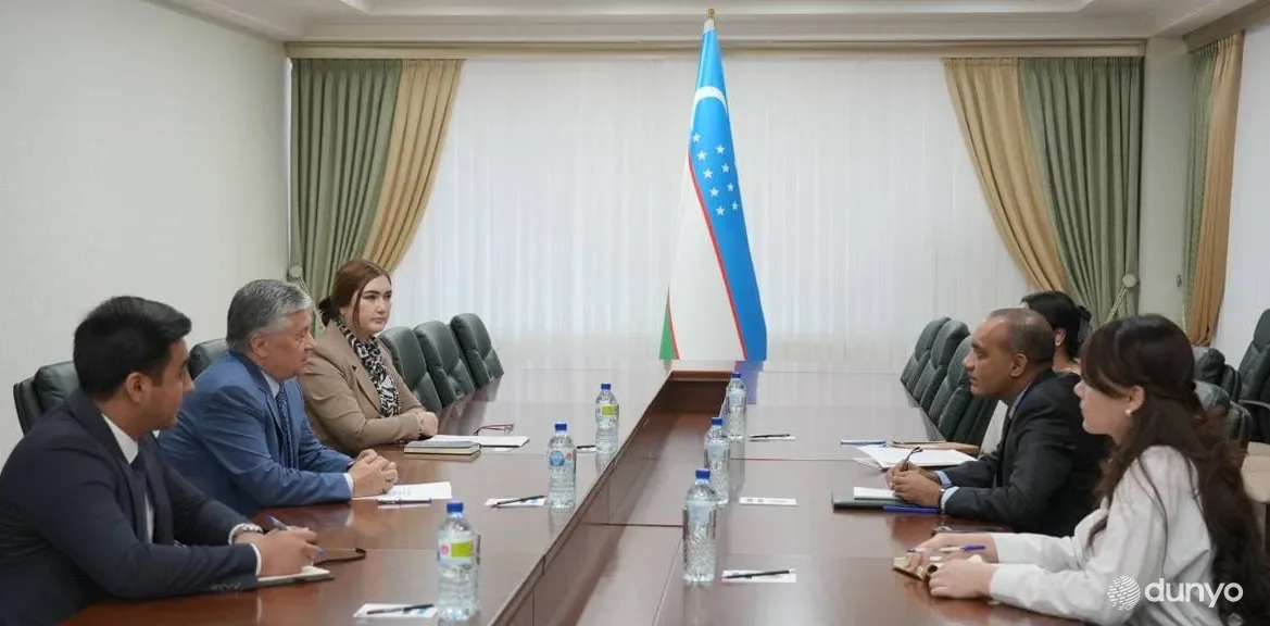 Ўзбекистон ташқи ишлар вазирининг биринчи ўринбосари ва Бангладеш элчиси турли даражаларда қўшма тадбирлар ўтказиш режаларини кўриб чиқдилар