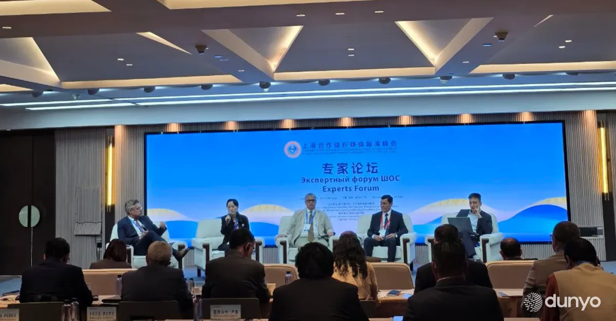 В китайском городе Чжэнчжоу начал свою работу Форум СМИ и аналитических Центров в рамках Шанхайской организации сотрудничества