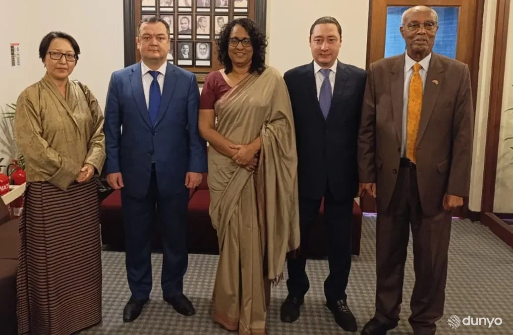 Первый посол Узбекистана встретился с Премьер-министром Шри-Ланки