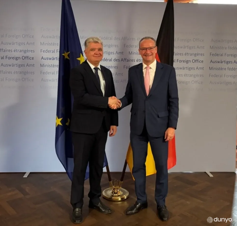 Berlinda ikki tomonlama aloqalarni faollashtirish masalasi muhokama etildi