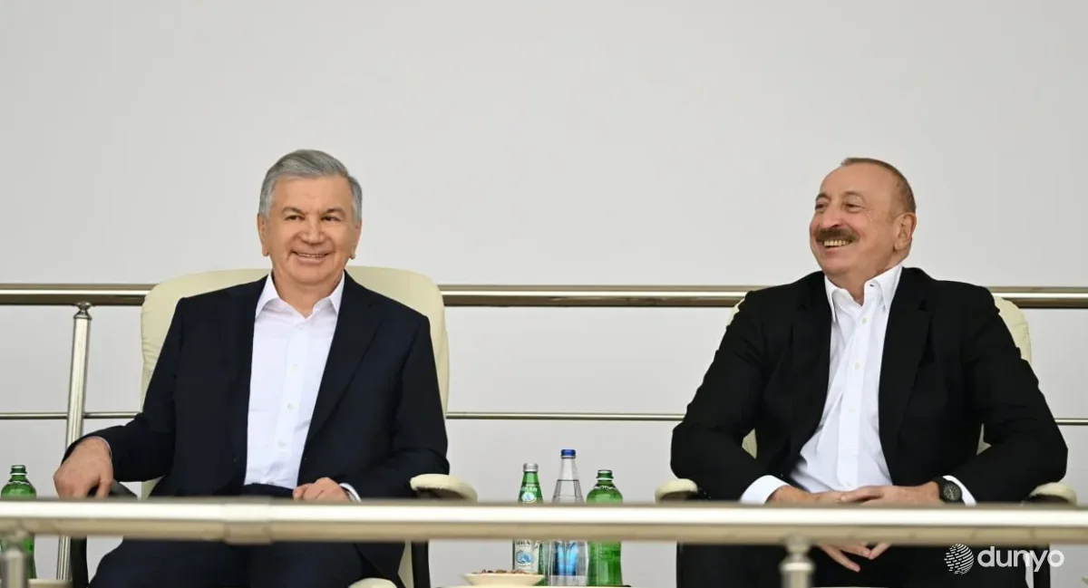 Президент Узбекистана поздравил Президента и братский народ Азербайджана с историческим событием – подписанием мирной декларации с Арменией