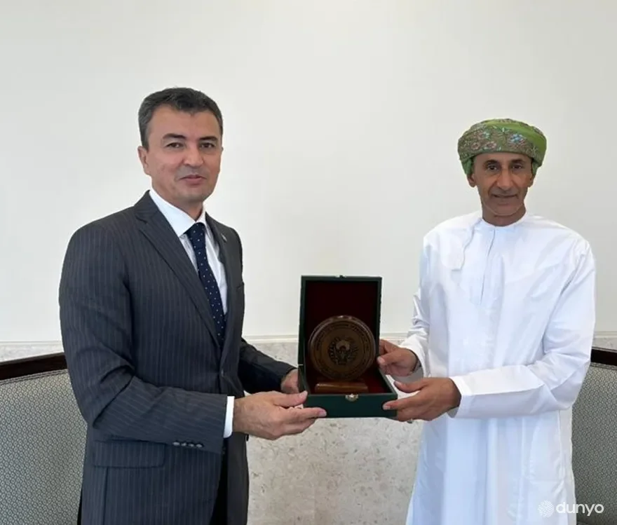 O'zbekiston yosh diplomatlari O'monda malaka oshiradi