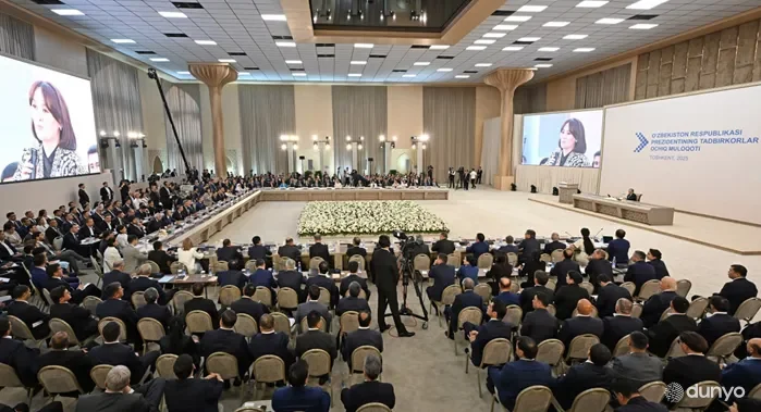 Yangi Toshkentda O'zbekiston Prezidentining tadbirkorlar bilan ochiq muloqoti bo'lib o'tdi