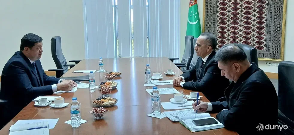 В Ашхабаде обсуждены вопросы сотрудничества Узбекистана и Туркменистана в сфере здравоохранения и фармацевтики