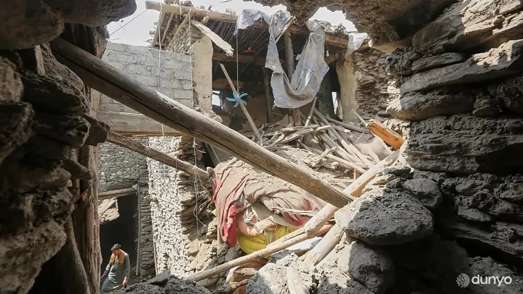 Афғонистон Шарқида содир бўлган даҳшатли зилзила оқибатида вафот этганлар сони 1400 кишидан ошди