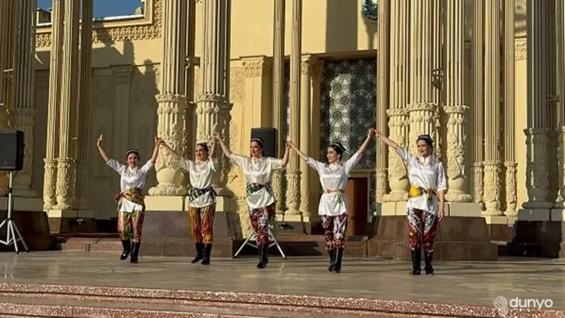 Москвада ўзбек рақси куни