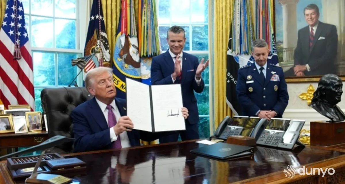 Президент Дональд Трамп переименовал минобороны США в «Министерство войны»