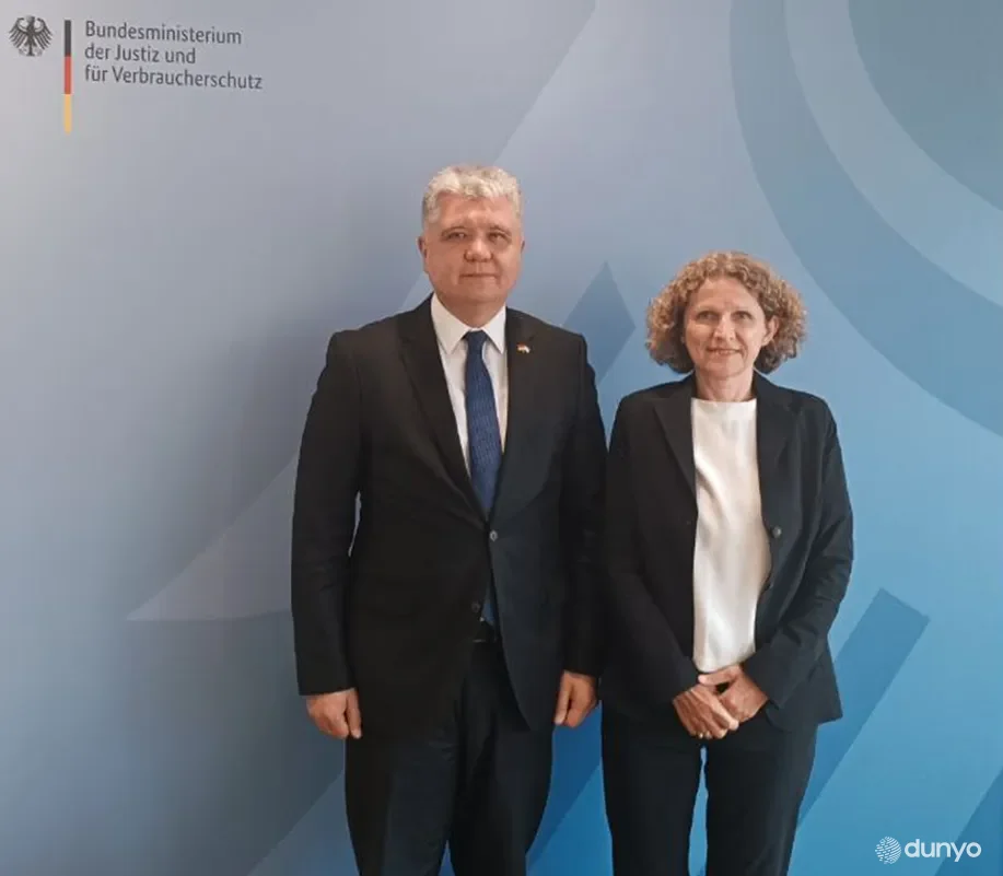 Узбекистан и Германия обсуждают вопросы сотрудничества с в правовой сфере