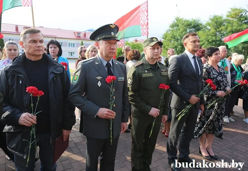 Иккинчи жаҳон урушида ҳалок бўлган фарағоналик ўзбек аскарининг хоки Беларусдан Ўзбекистонга олиб келинди