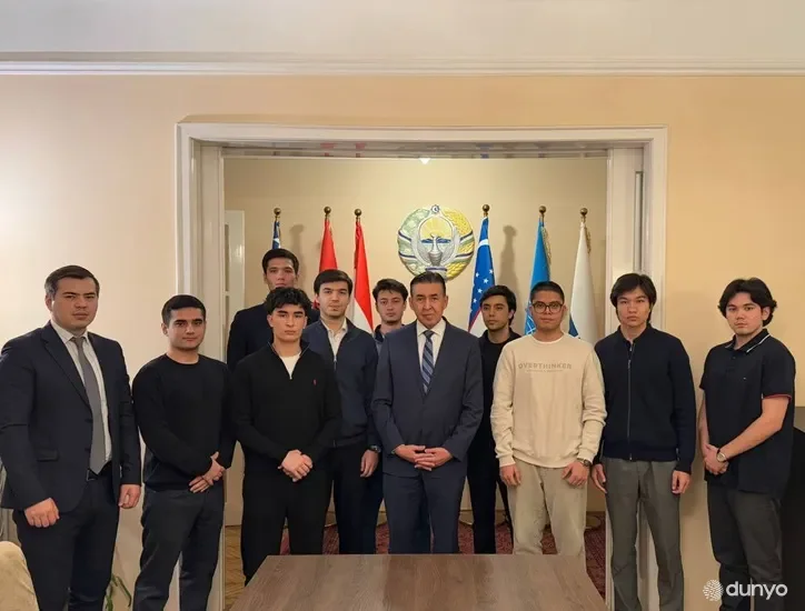 Vena universitetida o'zbek tilini o'rgatish bo'yicha kurslar va o'zbek adabiyoti burchagi tashkil etilishi mumkin