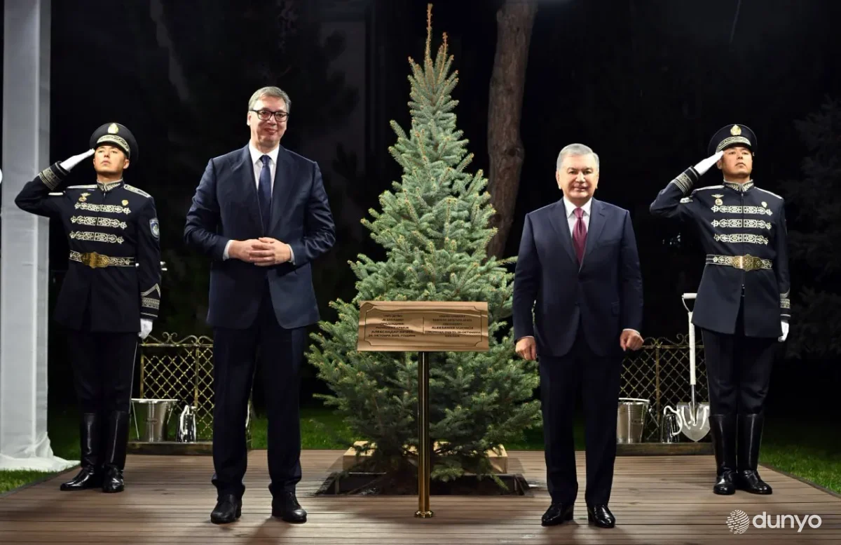 Ўзбекистон ва Сербия етакчилари музокаралар якунида биргаликда дарахт экдилар