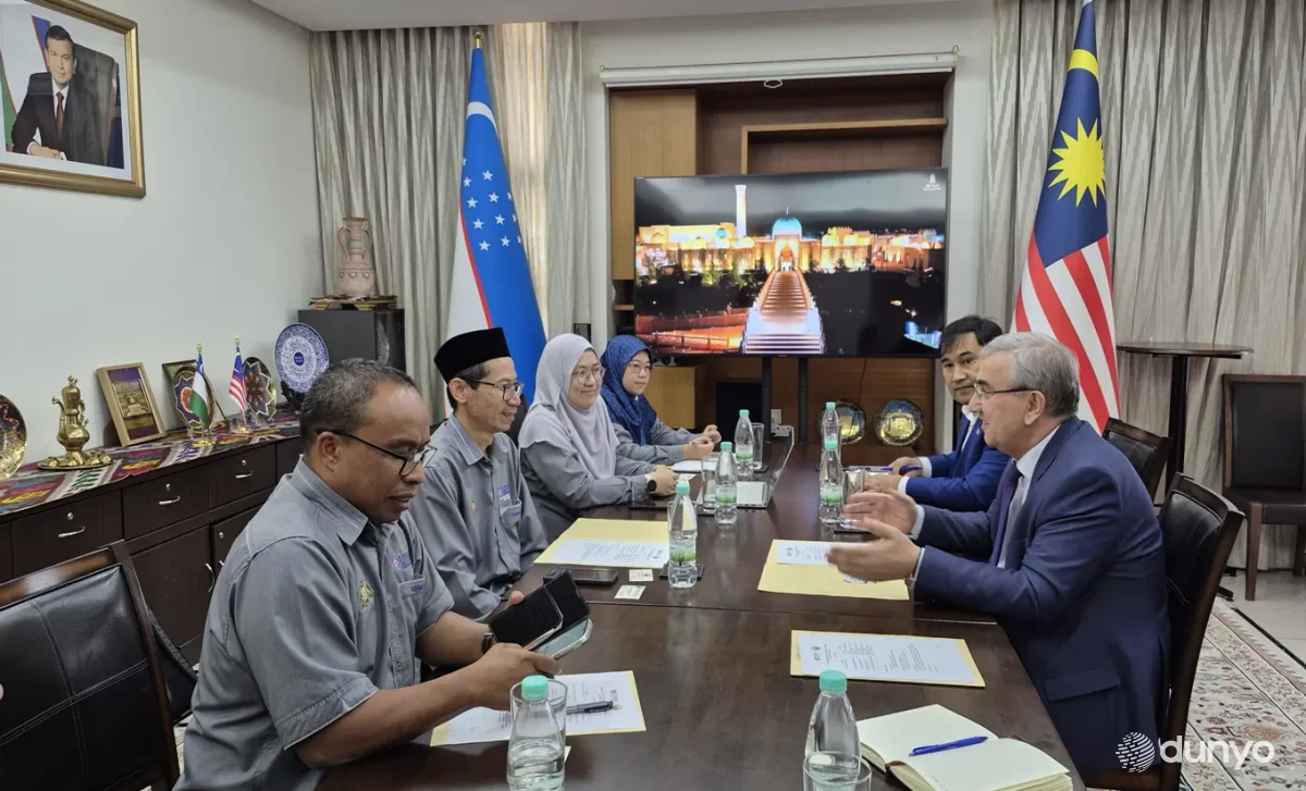 Узбекистан и Малайзия расширяют сотрудничество в области высшего образования