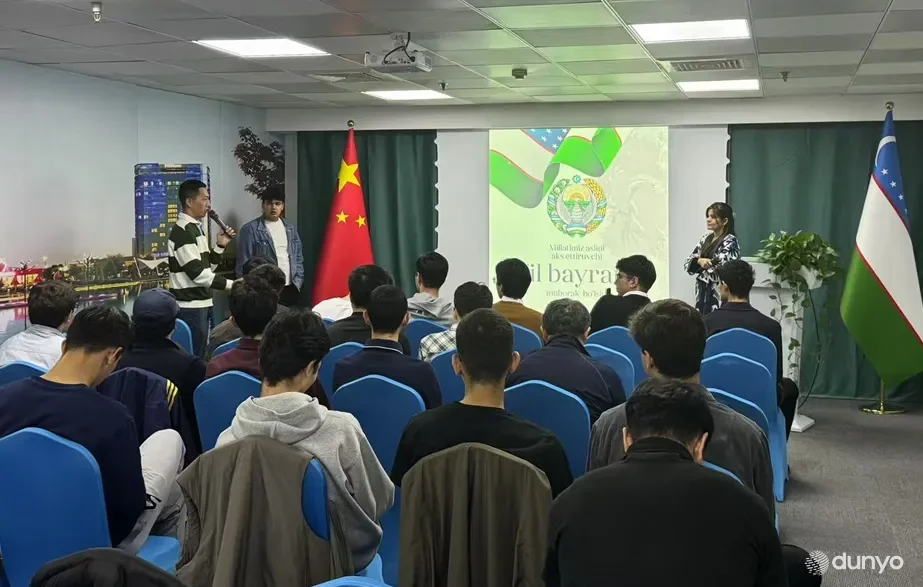 Шанхайда Ўзбек тили байрами нишонланди