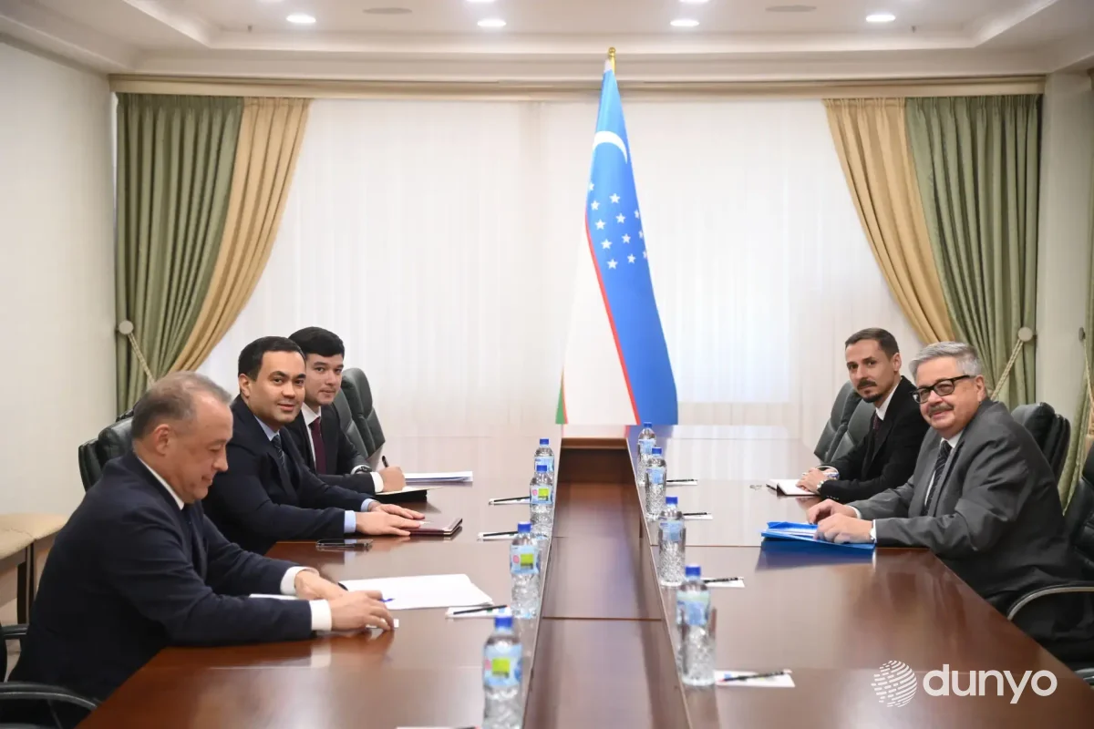 Заместитель министра иностранных дел Узбекистана встретился с послом России