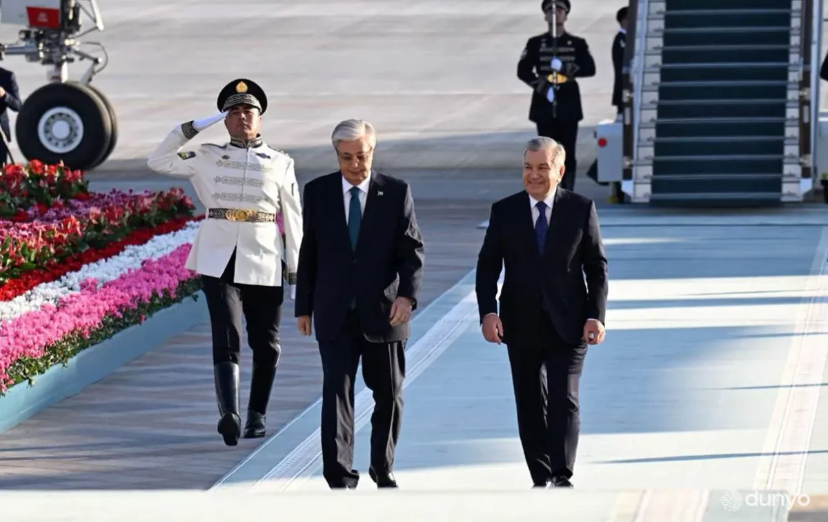 "Toshkent-Humo" xalqaro aeroportida O'zbekiston va Qozog'iston Prezidentlarining uchrashuvi bo'lib o'tdi