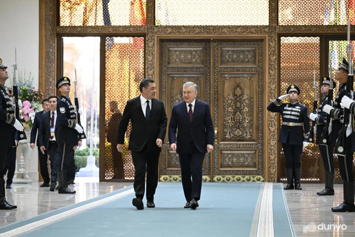 Ўзбекистон Президенти Марказий Осиё давлатлари раҳбарларининг еттинчи Маслаҳат учрашувида иштирок этиш учун мамлакатимизга келган Қирғизистон Президенти билан учрашди