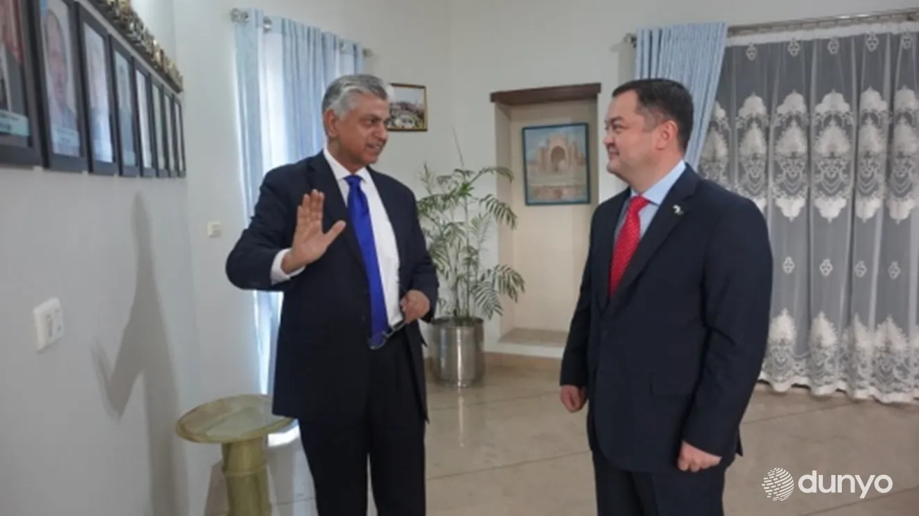 O‘zbekiston elchisi Pokiston Prezidenti matbuot kotibi bilan hamkorlik istiqbollarini muhokama qildi