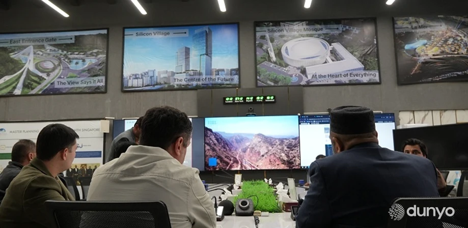 Исломободда амалга оширилаётган “Capital Smart City” ҳудудида “Янги Ўзбекистон” массиви ва боғини барпо этиш масалалари муҳокама қилинди