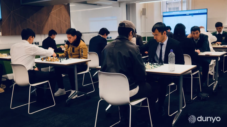 Britaniyada o‘zbek talabalari o‘rtasida “Zakovat-Gambit” shaxmat turniri o‘tkazildi