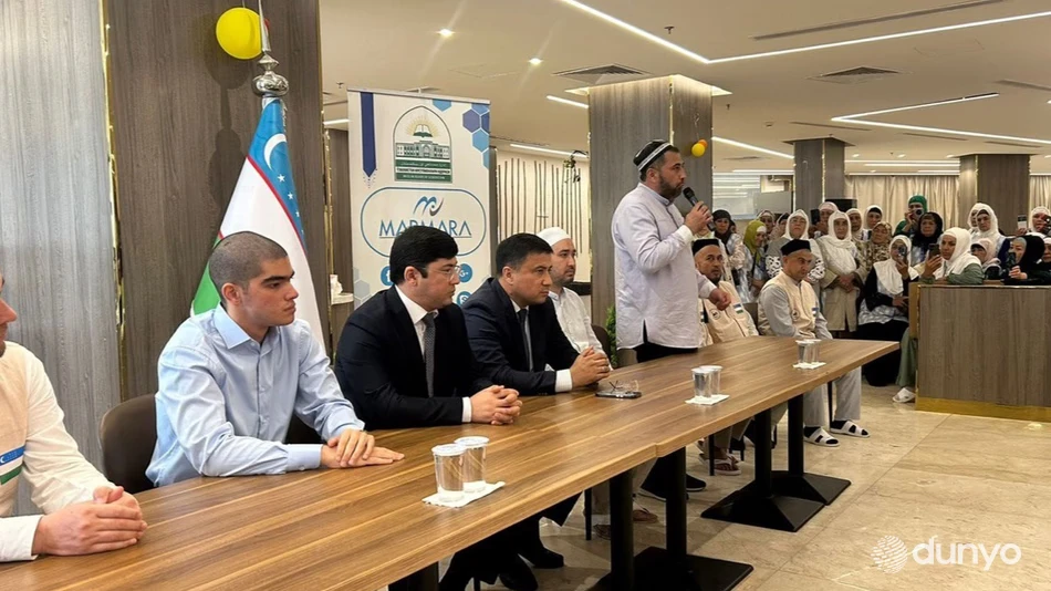 В Мекке отпраздновали 33-ю годовщину принятия Конституции Узбекистана