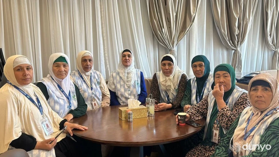 В Мекке отпраздновали 33-ю годовщину принятия Конституции Узбекистана