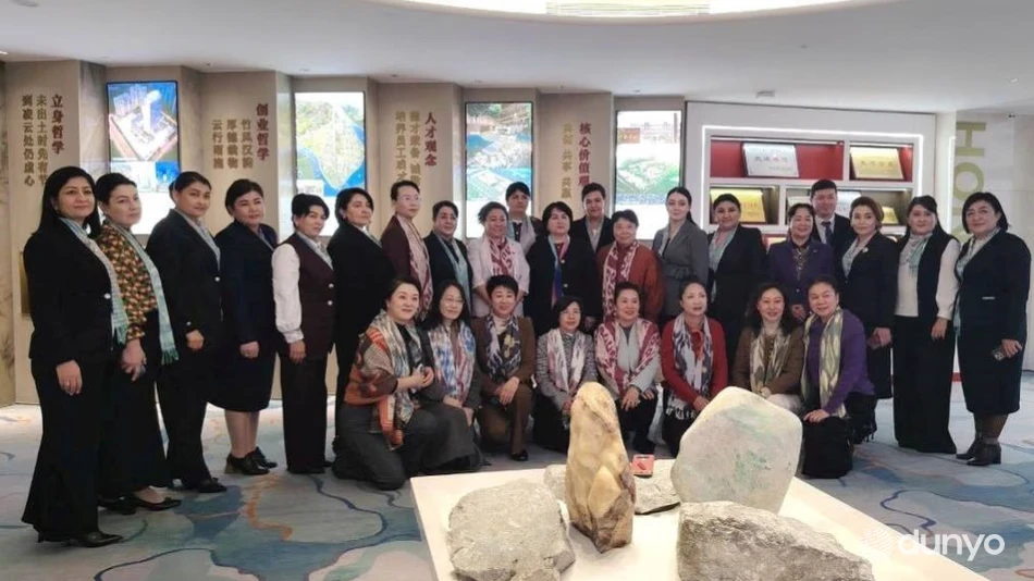 Делегация женщин-предпринимательниц Сырдарьинской области изучает опыт Китая