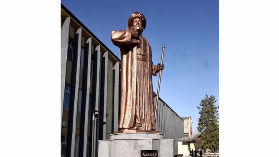 Памятник Алишеру Навои в Оше – новый символ узбекско-кыргызской дружбы