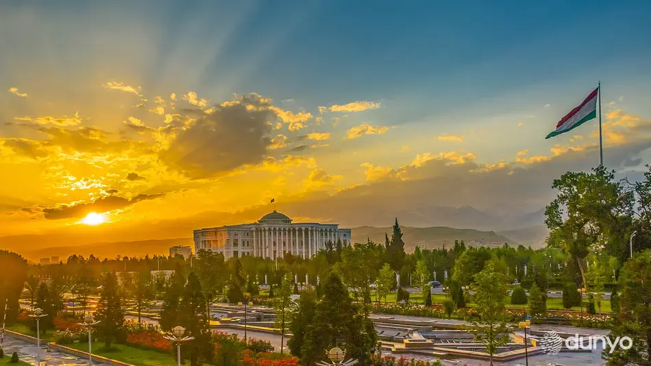 В Таджикистане 2026 год объявлен «Годом расширения работ по благоустройству и созиданию, укрепления национального самопознания и самосознания»