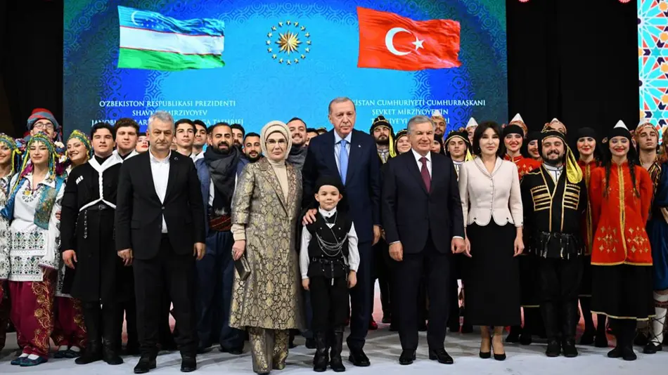 Президенты Узбекистана и Турции приняли участие в церемонии запуска гуманитарных проектов