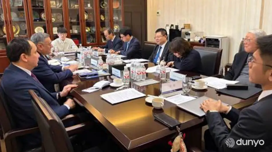 На переговорах в Шанхае руководители аналитических центров Узбекистана и Китая условились о реализации совместных проектов