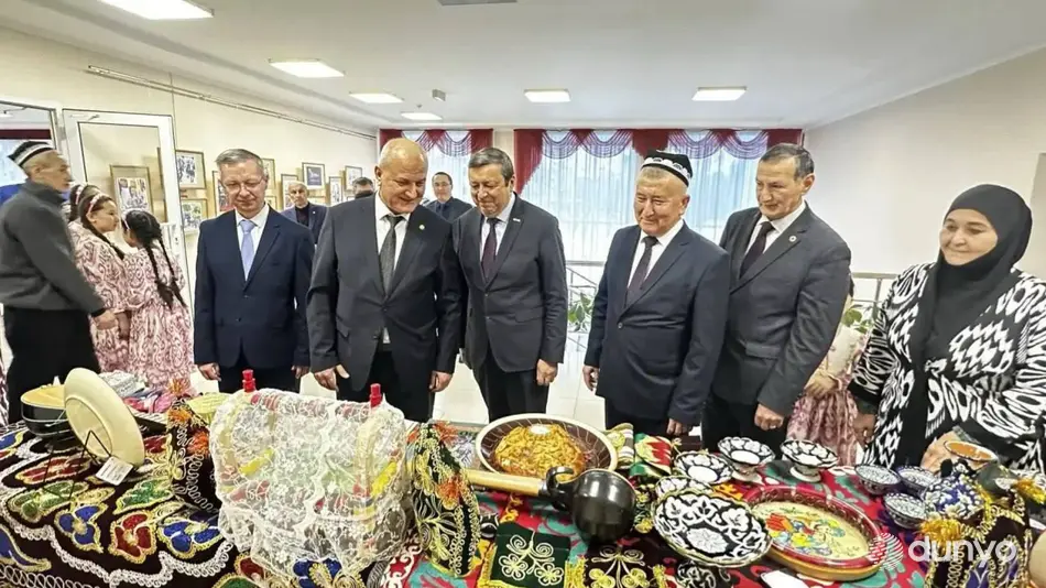 В Башкирии прошёл международный «круглый стол», посвящённый 585-летию Алишера Навои