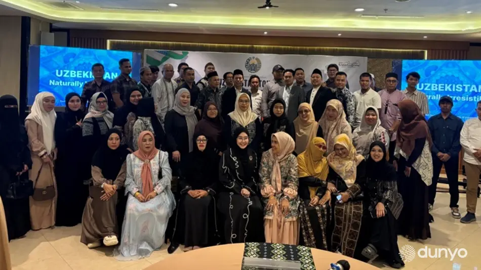 Узбекистан продвигает в Индонезии туристические маршруты и программу «Умра Плюс»