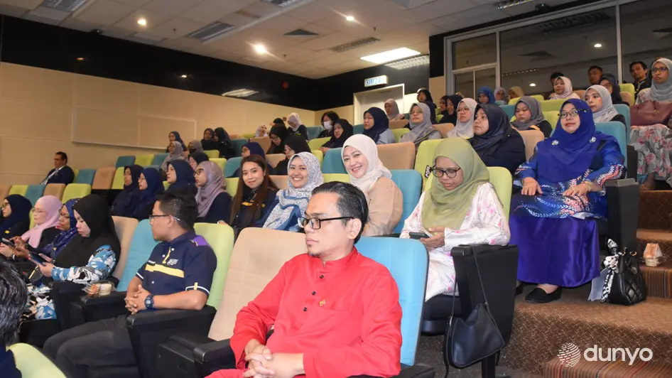 В крупнейшем университете Малайзии представлены историческое и культурное наследие Узбекистана и перспективы партнёрства