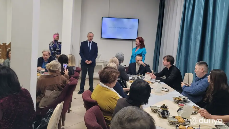 Санкт-Петербург шаҳрида Ўзбекистон маданияти ва туризмига бағишланган кеча бўлиб ўтди