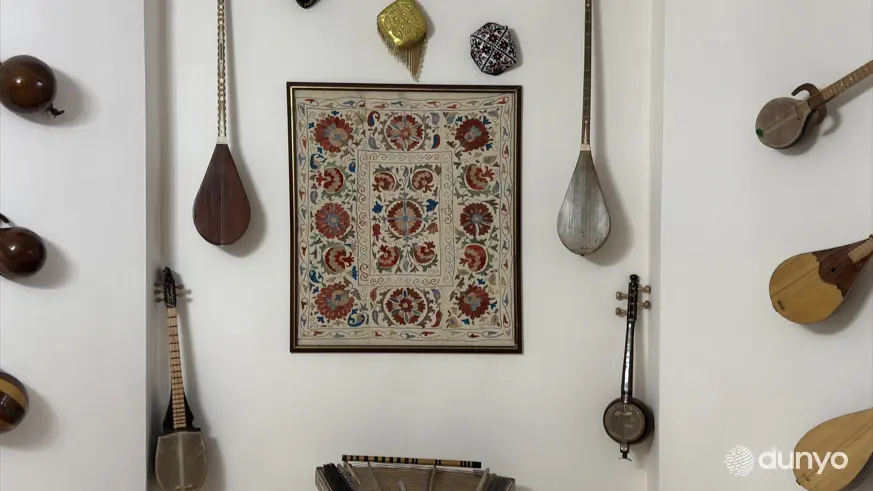 В Посольстве Узбекистана в Москве открыт шоурум, демонстрирующий производственный и ремесленный потенциал Наманганской области