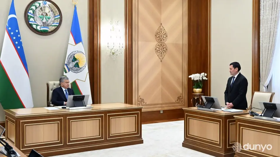 На совещании под председательством Президента Узбекистана определены меры по расширению парка грузовых вагонов на железных дорогах