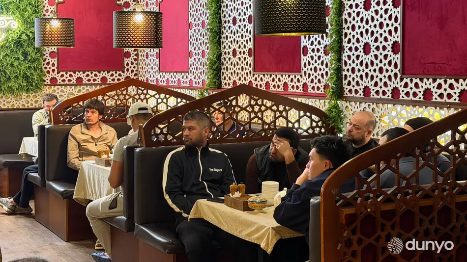 Ўзбекистон дипломатлари Польшадаги ватандошлар билан профилактик учрашувлар ўтказмоқда