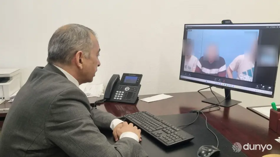 Ўзбекистон бош консули Новосибирск шаҳридаги Хорижий фуқароларни вақтинча сақлаш марказида сақланаётган 19 нафар ватандошимиз билан видеоконференция орқали мулоқот ўтказди