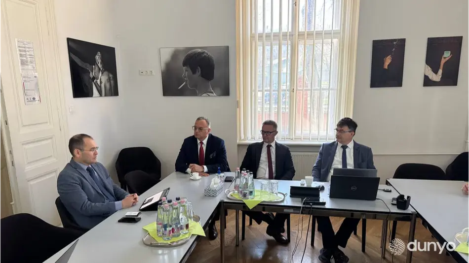 Посол Узбекистана посетил крупнейший табачный завод Венгрии