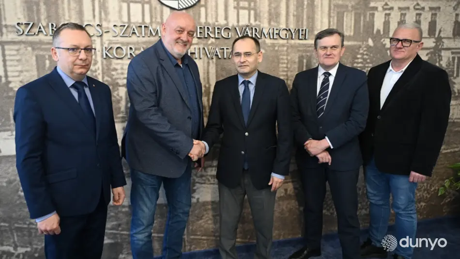 Венгерская провинция Саболч-Сатмар-Берег укрепляет торгово-экономические и культурные связи с Андижанской областью