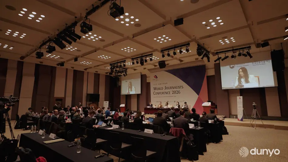 Современные кризисы существенно меняют роль журналистики и усиливают её значение для поддержания демократических институтов