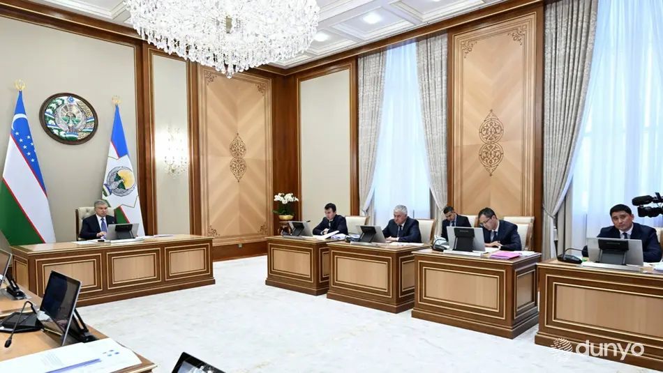 Под председательством Президента Узбекистана обсуждены результаты реформ и приоритетные задачи в Наманганской области